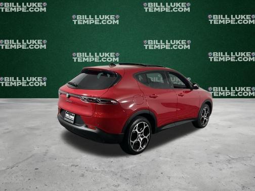 Rosso 2024 Alfa Romeo Tonale Sprint