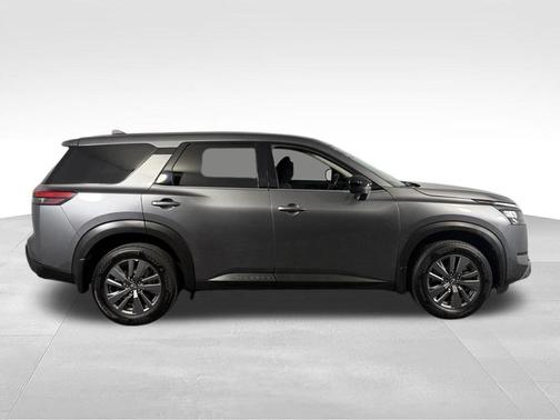 Gun Metallic 2024 Nissan Pathfinder S