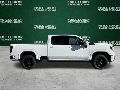 2024 GMC Sierra 2500 AT4