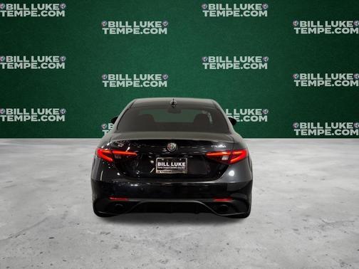 2022 Alfa Romeo Giulia Veloce