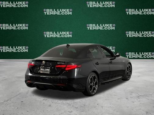 2022 Alfa Romeo Giulia Veloce