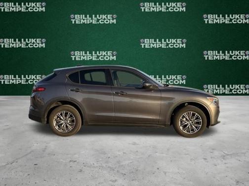 2023 Alfa Romeo Stelvio Sprint