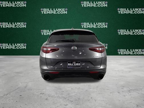2023 Alfa Romeo Stelvio Sprint