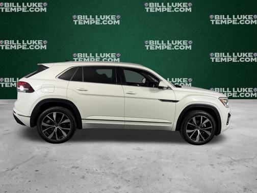 2024 Volkswagen Atlas Cross Sport 2.0T SEL Premium R-Line