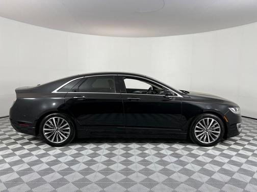 Photo 2 of 49 of 2019 Lincoln MKZ Standard