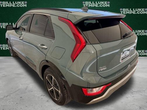 2023 Kia Niro SX