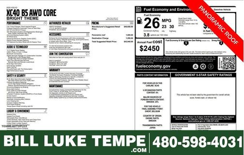 2025 Volvo XC40 B5 Core Bright Theme