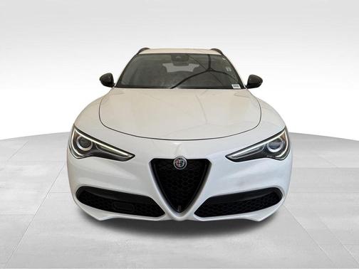 Alfa White 2021 Alfa Romeo Stelvio Base