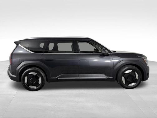 Metal 2024 Kia EV9 Wind