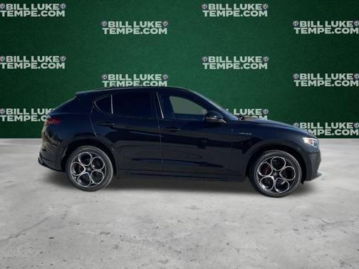 2023 Alfa Romeo Stelvio Veloce