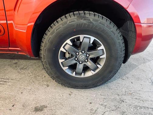 2016 Nissan Frontier Desert Runner