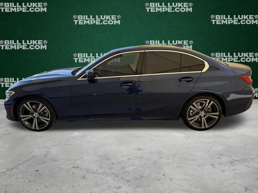 2019 BMW 330 i