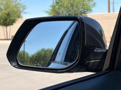 Graphite Gray 2023 Kia Niro EV Wave