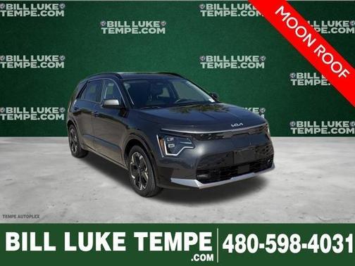 Graphite Gray 2023 Kia Niro EV Wave