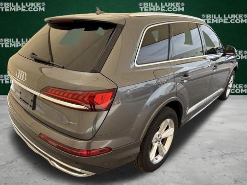 Samurai Gray Metallic 2020 Audi Q7 45 Premium Plus