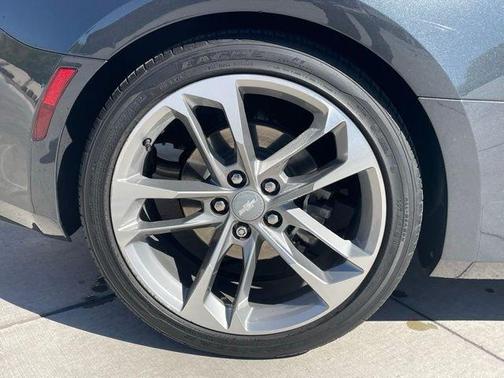 2017 Chevrolet Camaro 2LT