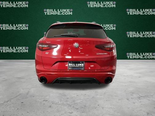 2022 Alfa Romeo Stelvio Veloce