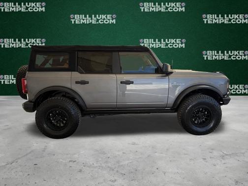 Carbonized Gray Metallic 2021 Ford Bronco Black Diamond