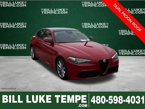 2022 Alfa Romeo Giulia Base