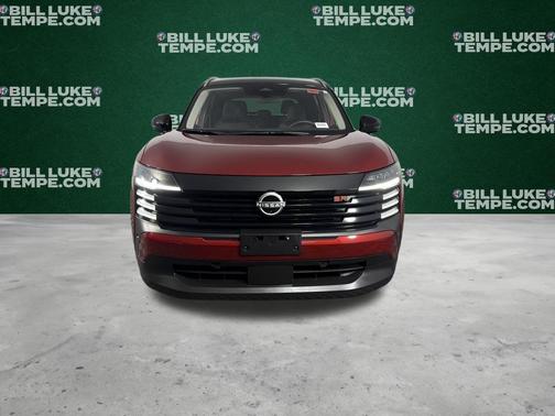 2t Red Blk Roof 2025 Nissan Kicks SR
