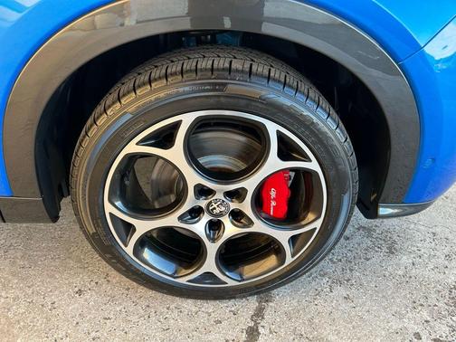 2024 Alfa Romeo Tonale Veloce