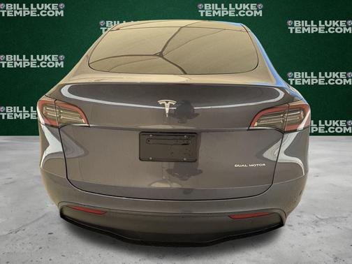 Midnight Silver Metallic 2023 Tesla Model Y Long Range