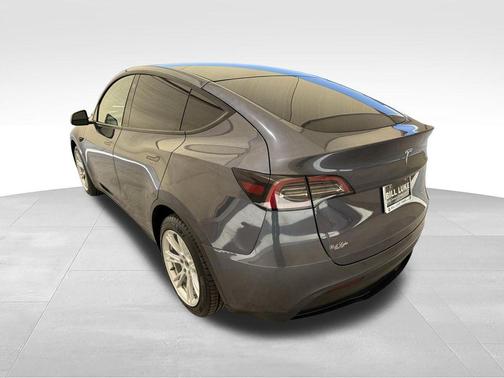 Midnight Silver Metallic 2023 Tesla Model Y Long Range