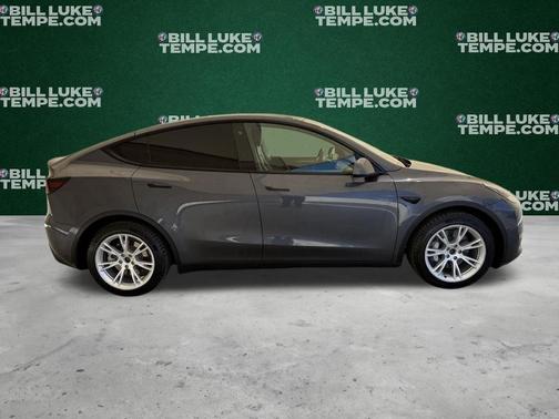 Midnight Silver Metallic 2023 Tesla Model Y Long Range