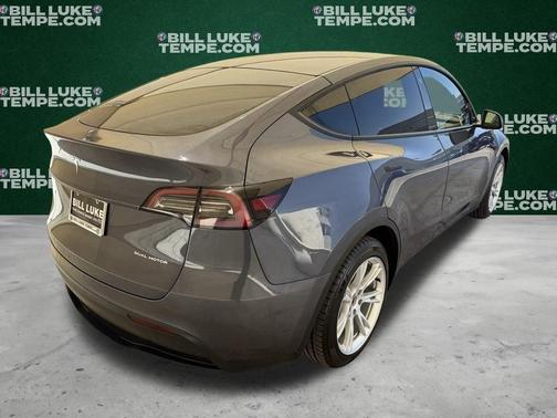 Midnight Silver Metallic 2023 Tesla Model Y Long Range
