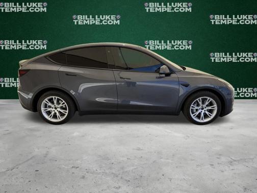 Midnight Silver Metallic 2023 Tesla Model Y Long Range