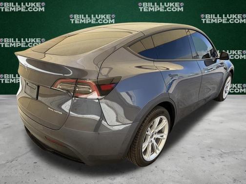 Midnight Silver Metallic 2023 Tesla Model Y Long Range
