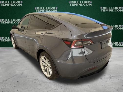 Midnight Silver Metallic 2023 Tesla Model Y Long Range