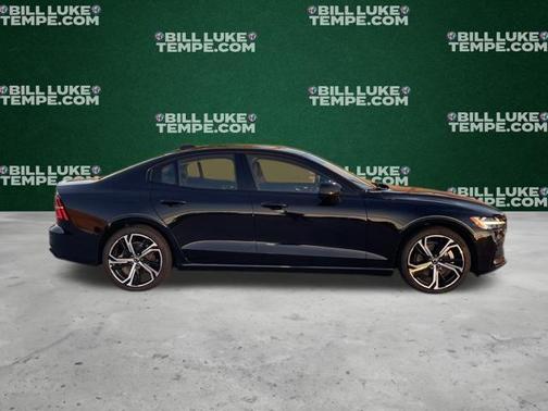 2025 Volvo S60 B5 Plus