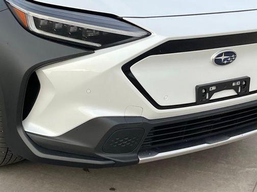 Pearl 2025 Subaru Solterra Premium