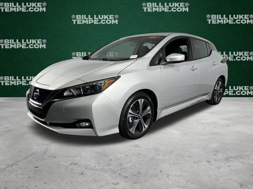 2022 Nissan Leaf SV