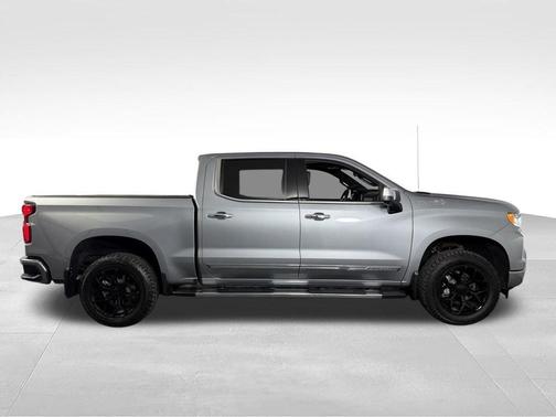 Sterling Gray Metallic 2024 Chevrolet Silverado 1500 High Country