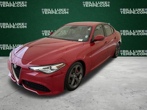 2018 Alfa Romeo Giulia Base
