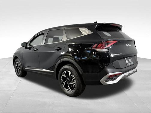 Ebony Black 2025 Kia Sportage LX