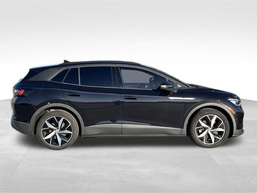 Deep Black Pearl Effect 2023 Volkswagen ID.4 Pro S