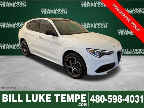 Alfa White 2023 Alfa Romeo Stelvio Veloce