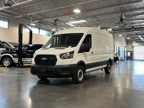 2023 Ford Transit-250