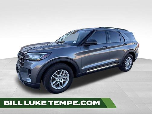 Carbonized Gray Metallic 2025 Ford Explorer Active
