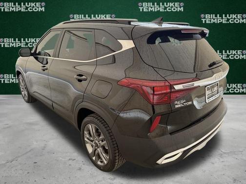 Cherry Black 2023 Kia Seltos S