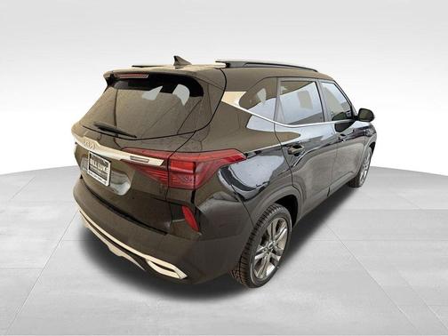 Cherry Black 2023 Kia Seltos S