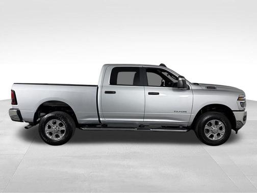Silver Zynith 2026 RAM 2500 Big Horn