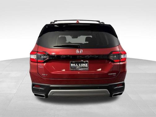 Radiant Red Metallic II 2025 Honda Pilot Touring