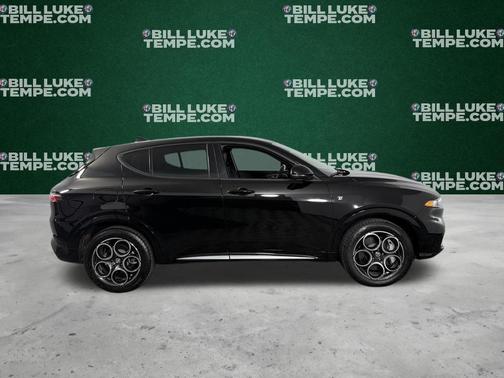 Alfa Black 2024 Alfa Romeo Tonale Ti