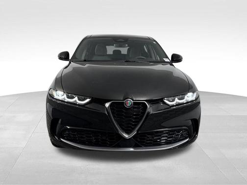 Alfa Black 2024 Alfa Romeo Tonale Ti
