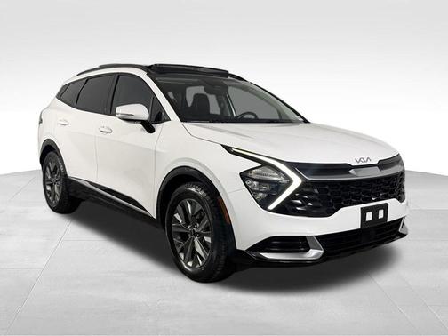 Glacial White Pearl 2023 Kia Sportage SX