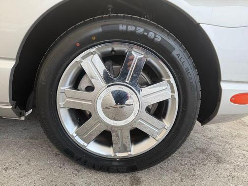 2004 Ford Thunderbird Premium